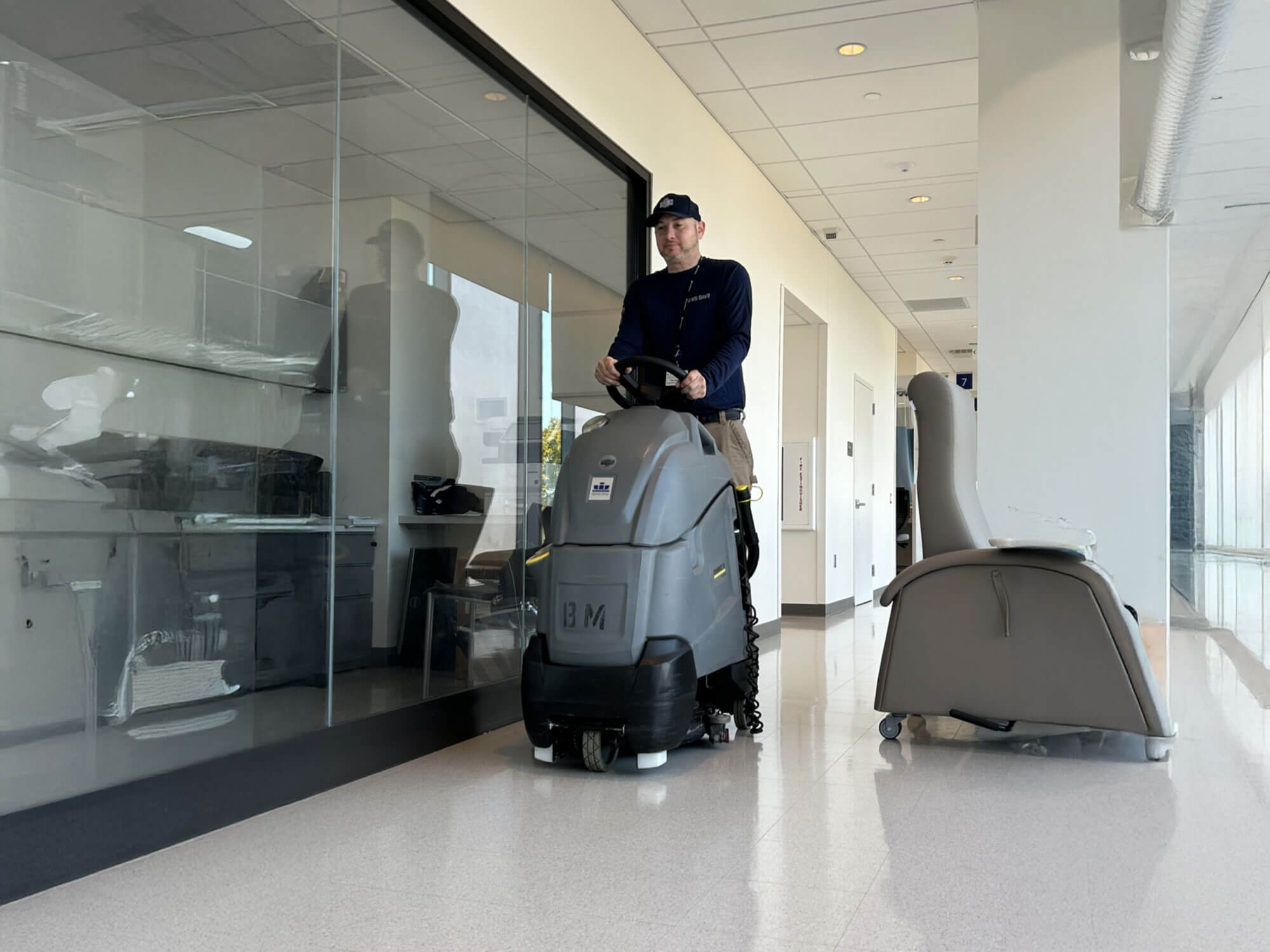 floor polishing and maintenance