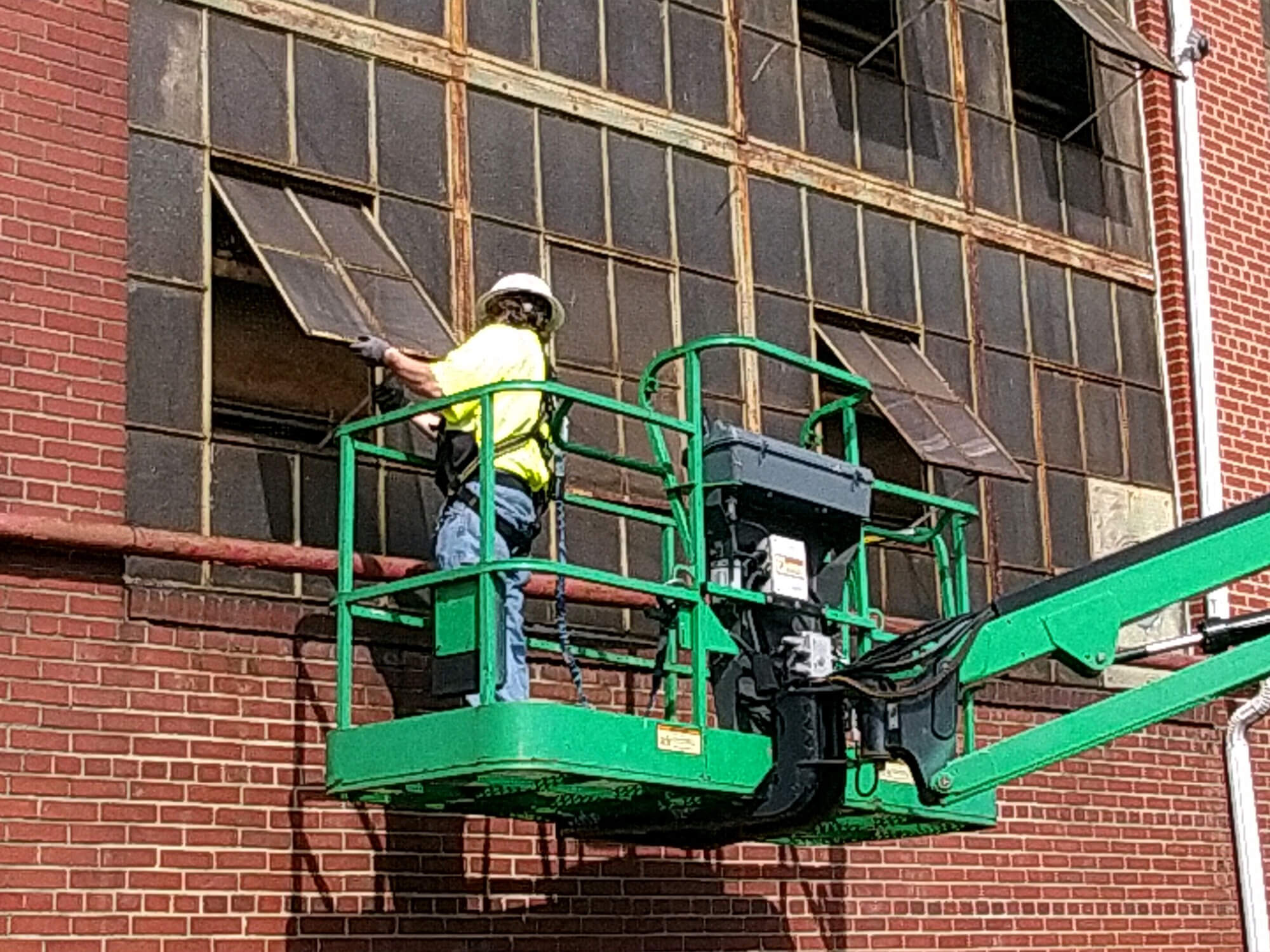 industrial maintenance cleaning